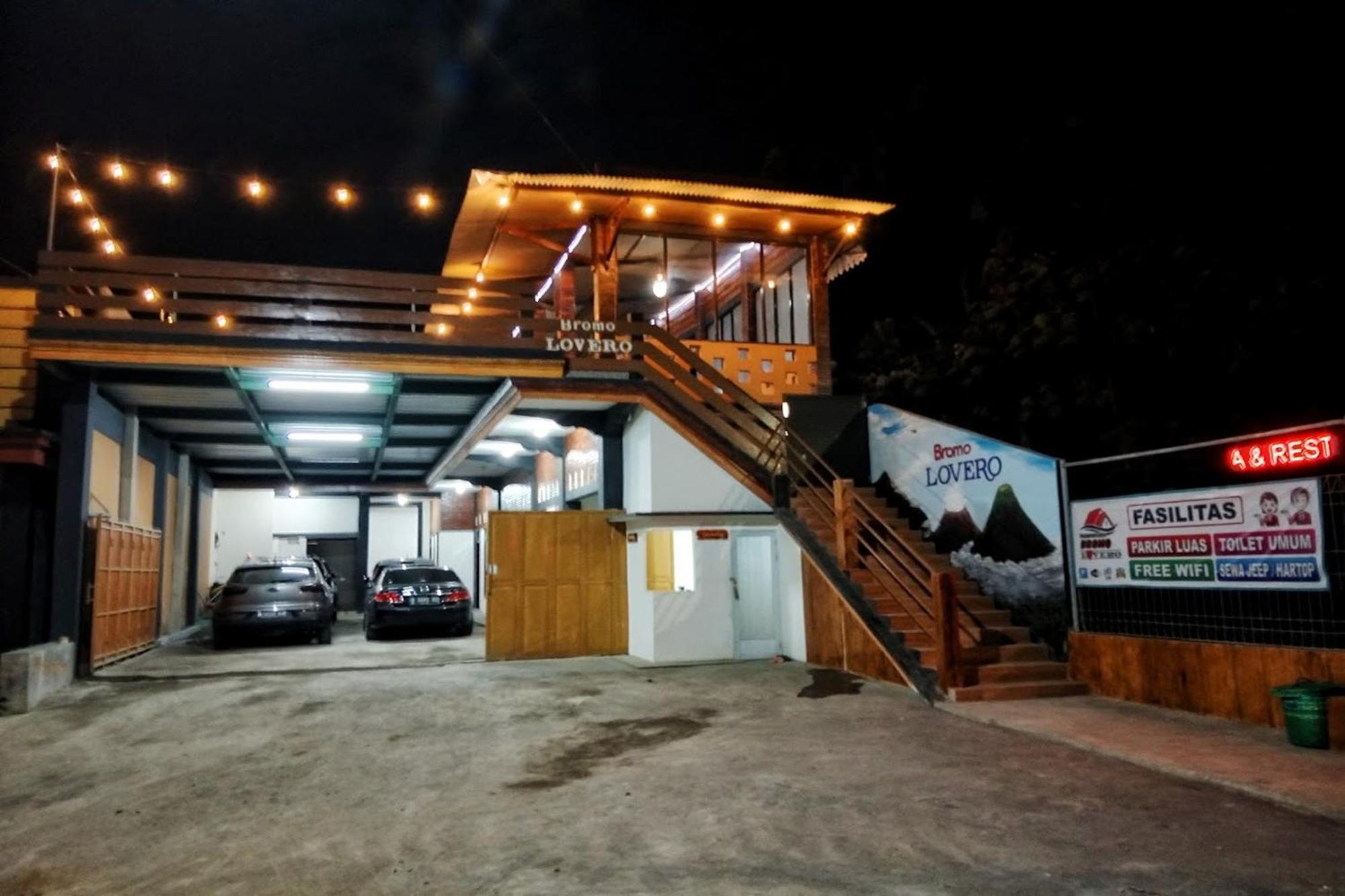 Penginapan Bromo Lovero Hotel Lambangkuning Exterior photo